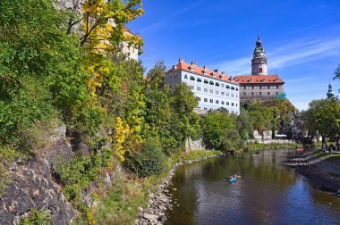 Cesky Krumlov Çek Cumhuriyeti 'nde Şato ve Vltava Nehri