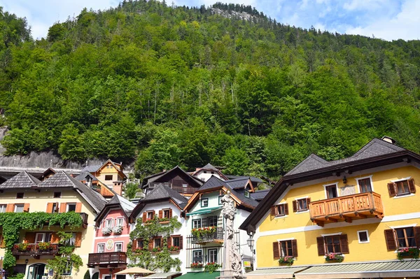 Staré Barevné Domy Obci Hallstatt Rakousko — Stock fotografie