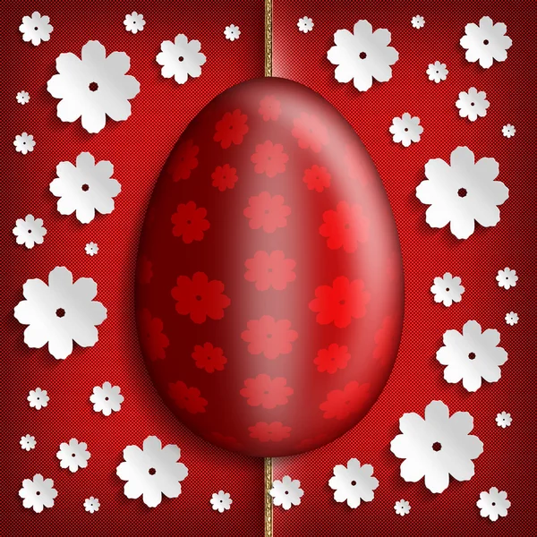 Счастливая Пасха - красное пасхальное яйцо и белые бумажные цветы — стоковое фото