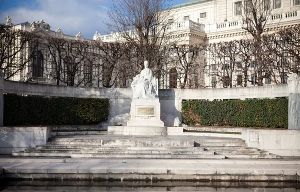 Estátua da Imperatriz Isabel da Áustria — Fotografia de Stock