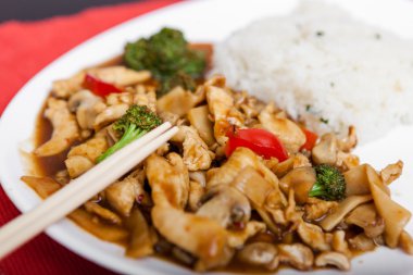 lezzetli Asya Mutfağı