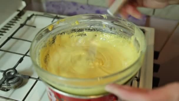 Vanillepudding Für Hausgemachten Kuchen — Stockvideo
