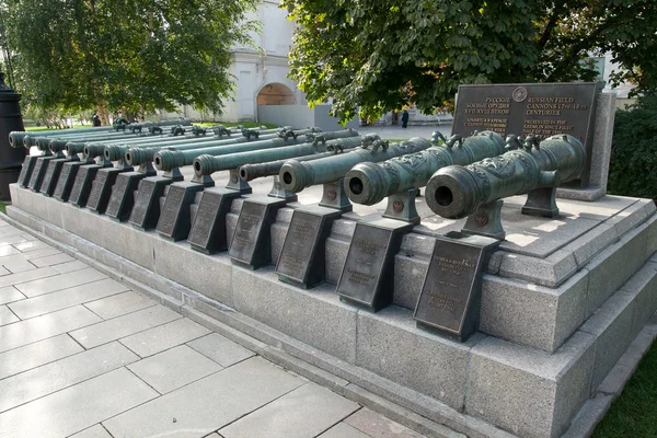 Russische veld kanonnen 17e-18e eeuw — Stockfoto