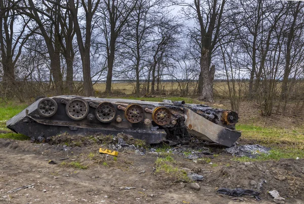 Vyshhorod ilçesi, Kyiv bölgesi, Ukrayna: 19 Nisan 2022: Rusya 'nın Ukrayna' yı işgal etmesinin sonuçları