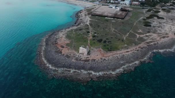 Torre Medieval Mar Puglia Itália Paisagem Aérea — Vídeo de Stock