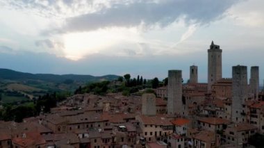 San Gimignano, Toskana havadan görünümü