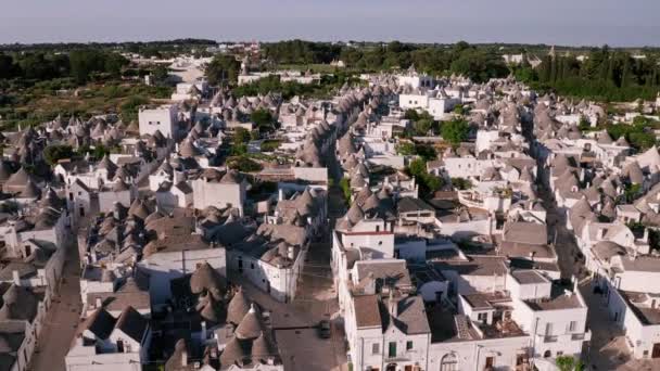Talya Daki Alberobello Kasabasının Hava Manzarası Nsansız Hava Aracı Güneş — Stok video
