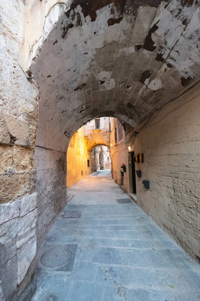 Narrow Italian Street Old Town Taranto Italy — Stock Photo, Image