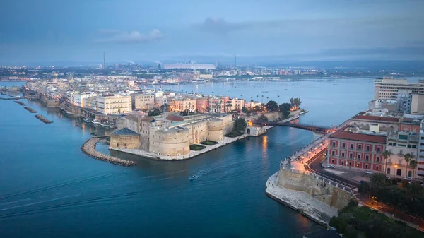 Taranto Şehrinin Havadan Görünüşü Puglia Talya — Stok fotoğraf