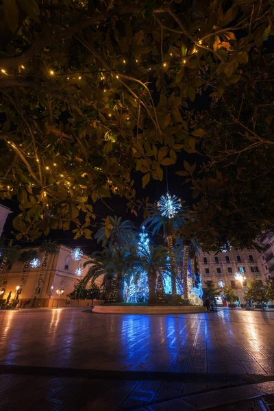 Avrupa 'da Noel atmosferi. Puglia, İtalya 'daki Taranto şehri