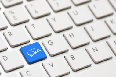 e-öğrenme kavramı. bilgisayar klavye