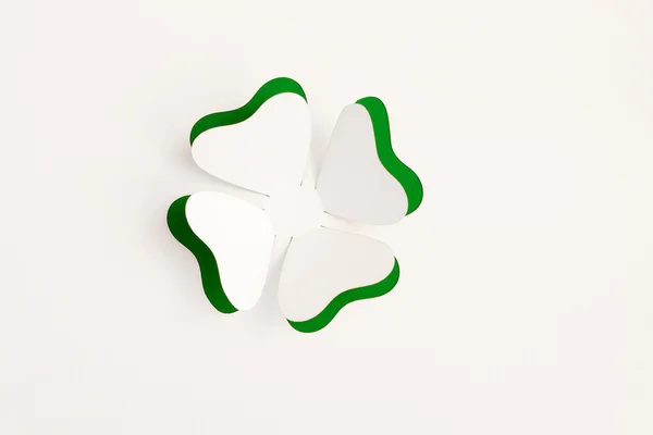 Patrick clover cut from paper. Greeting card. — Stock Photo, Image