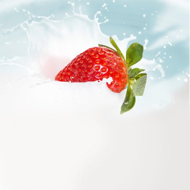 çilekli süt splash