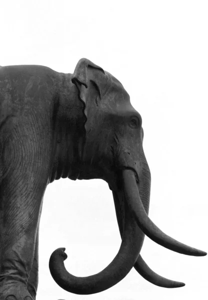 Elephant statue — Stock Photo, Image