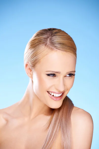 Retrato de mulher lindo em azul — Fotografia de Stock