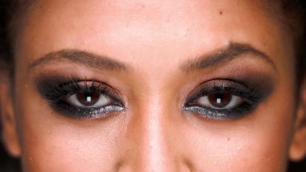 depositphotos_41015377-stock-video-sexy-