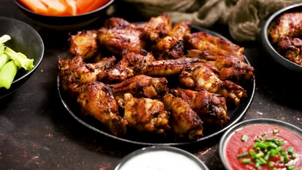 Grilled Chicken Wings Black Plate Dark Rustic Background Served Carrot — Videoclip de stoc