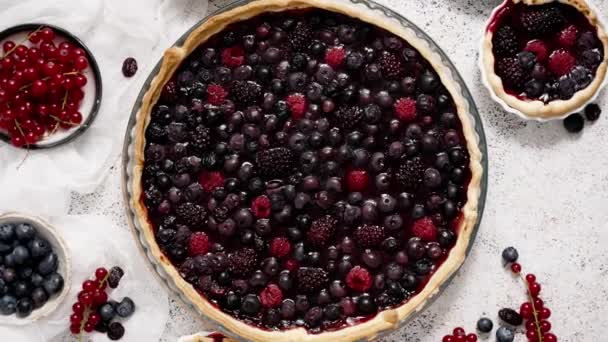 Sweet Delicious Homemade Forest Berry Tart Pie Blueberries Raspberries Whole — Stock Video