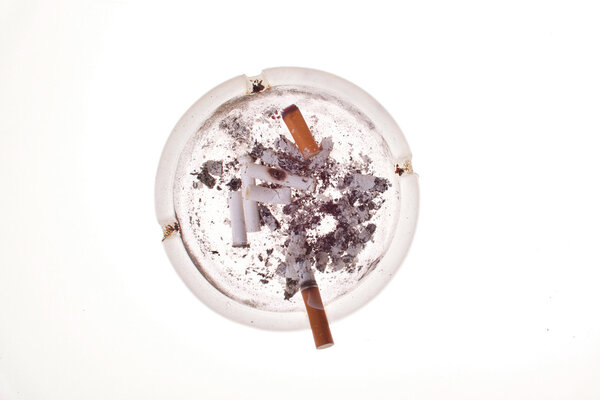 Стеклянная пепельница с подпоркой
