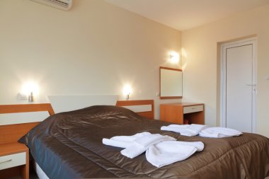 iç tasarım: küçük bir otel odasında.