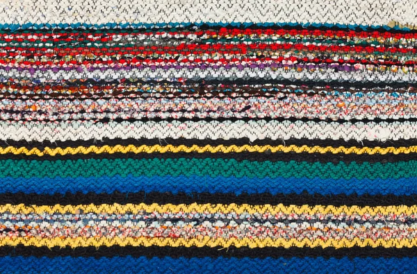 Foto van Bulgaarse handgemaakte rag-tapijten — Stockfoto