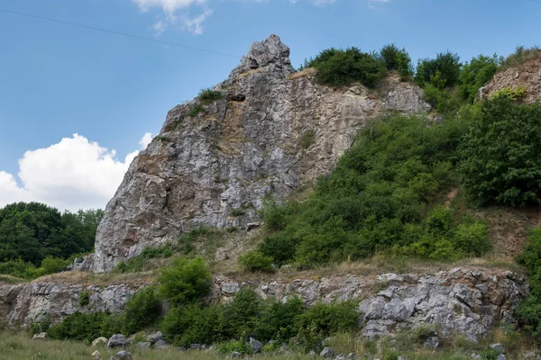 Eski Kireçtaşı Ocağının Jeolojik Manzarası Mevcut Doğa Polonya Nın Kielce — Stok fotoğraf