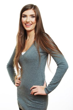 Beyaz arka plan üzerinde izole genç casual kadın stil