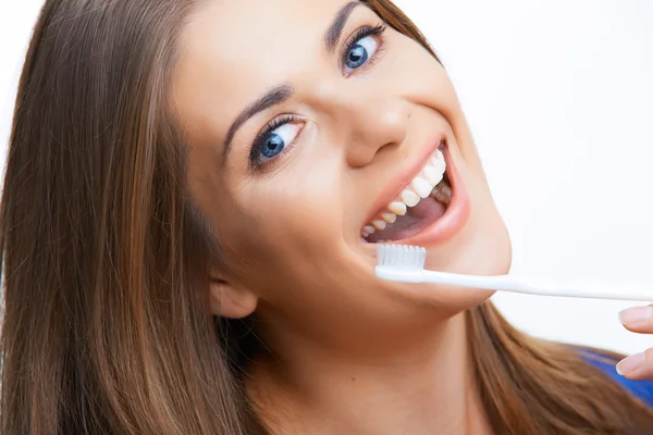 Mulher com escova de dentes — Fotografia de Stock