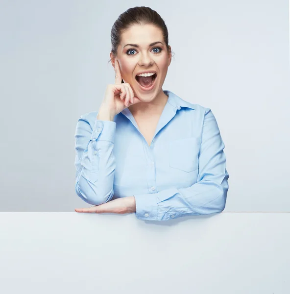 Banner blanco blanco de mujer de negocios, retrato de estudio aislado con tarjeta —  Fotos de Stock