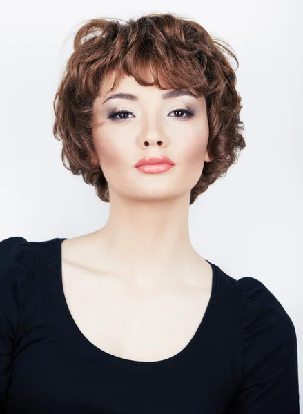 Young beauty model with short hair — Stock Photo, Image