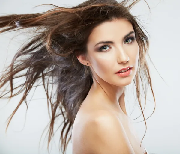 Cara de mujer con movimiento de pelo — Foto de Stock