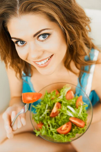 Young woman at home — Stock Photo, Image