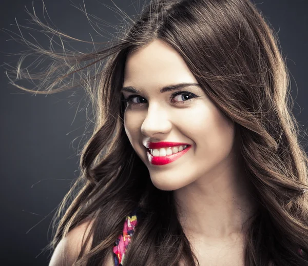 Vrouw gezicht close-up — Stockfoto