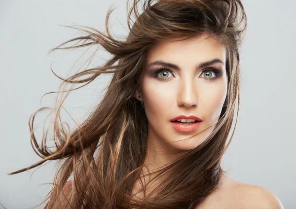Cara femenina con movimiento de pelo —  Fotos de Stock