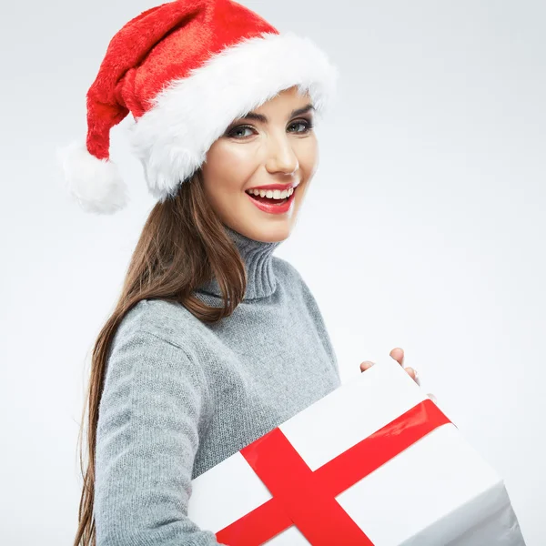 Santa menina segurando presente de Natal — Fotografia de Stock