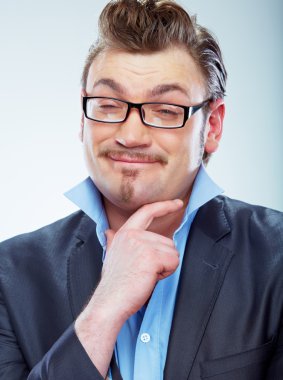 gülümseyen iş adamı