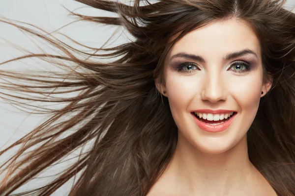 Mujer con movimiento de pelo — Foto de Stock