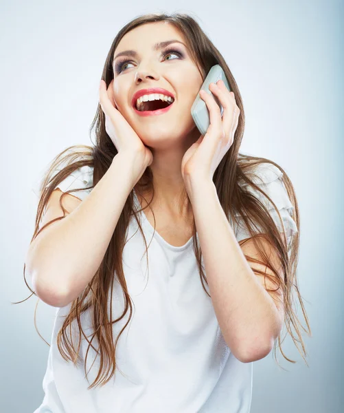 Vrouw die telefoon gebruikt — Stockfoto