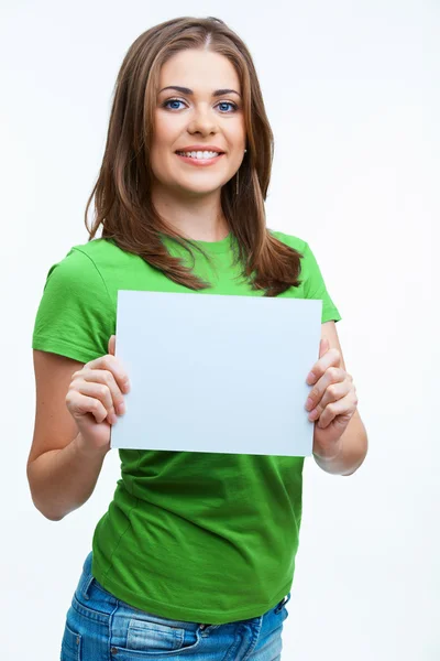 Mujer mostrar tarjeta en blanco — Foto de Stock