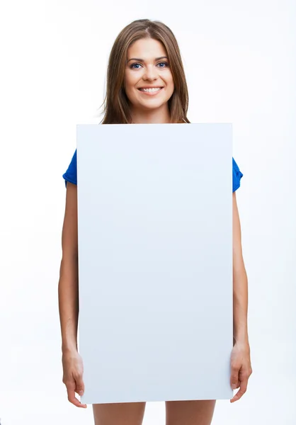白い空白板を保持している女子生徒 — ストック写真