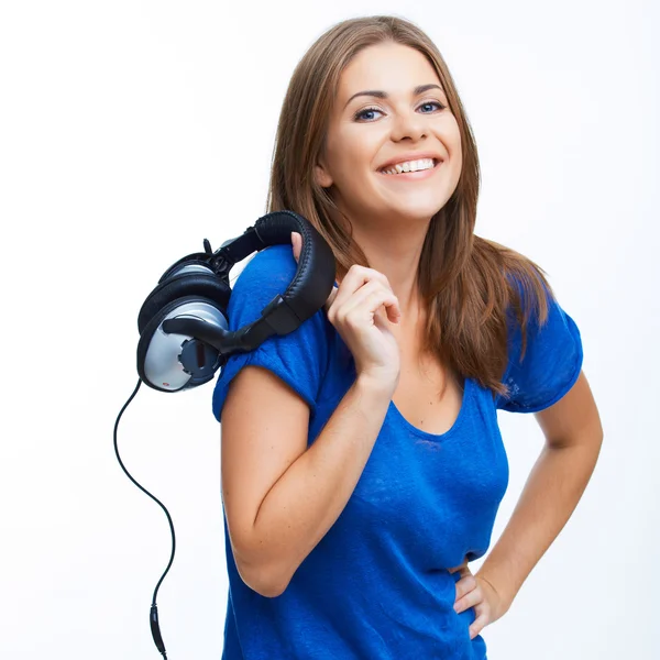 Mulher sorridente com fones de ouvido — Fotografia de Stock