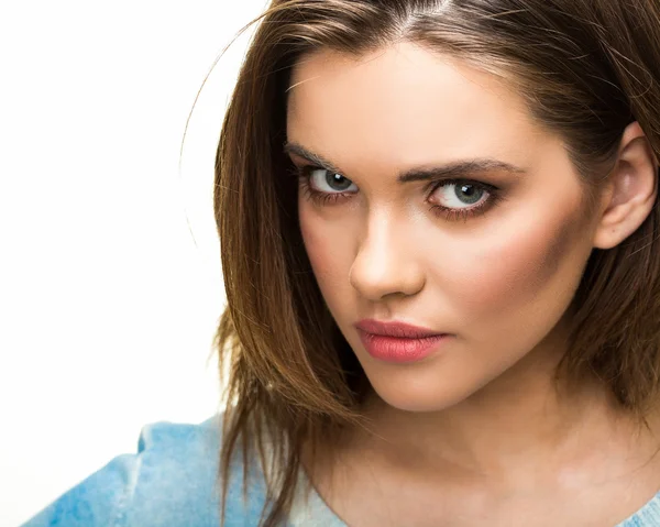 Close up portrait of young woman — Stock Photo, Image