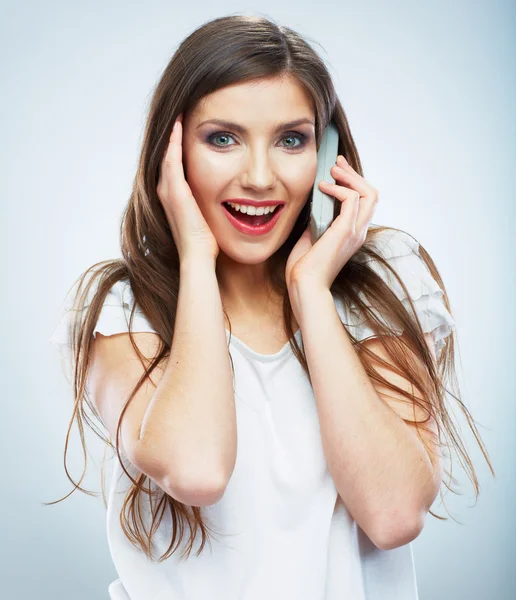 Frau telefoniert — Stockfoto