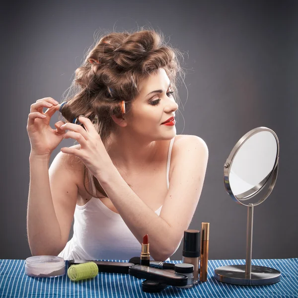 Woman with curler hair — Stock Photo, Image