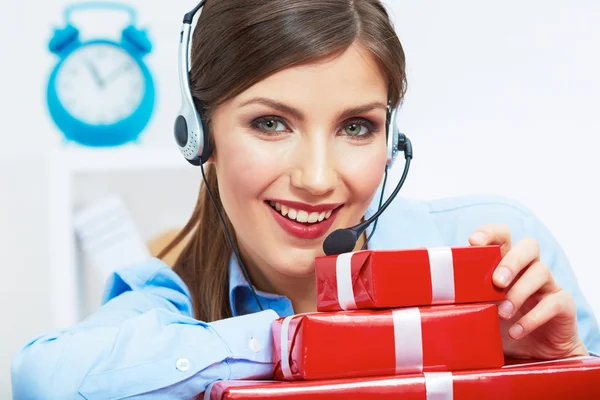 Operator with gift box — Stock Photo, Image