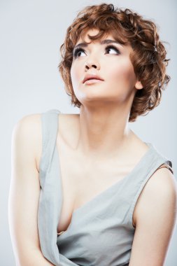 kadın yüz saç stili ile