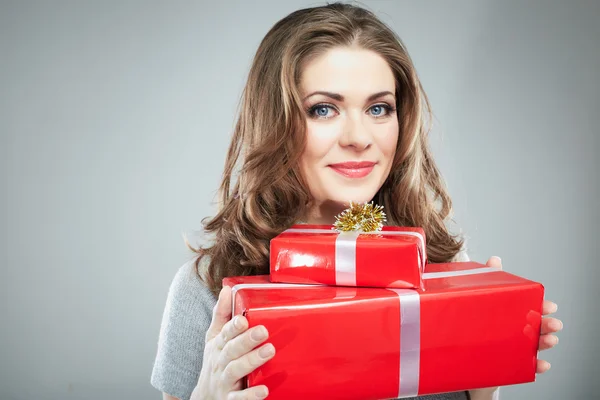 Woman hold gift box — Stock Photo, Image