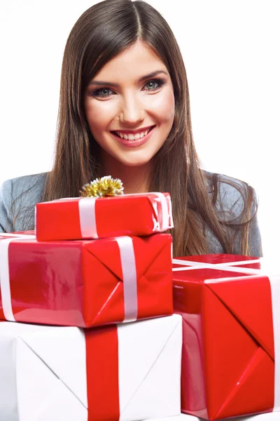 Business woman hold gift box — Stock Photo, Image