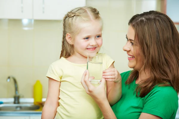 Mother with daughther — Stock Photo, Image