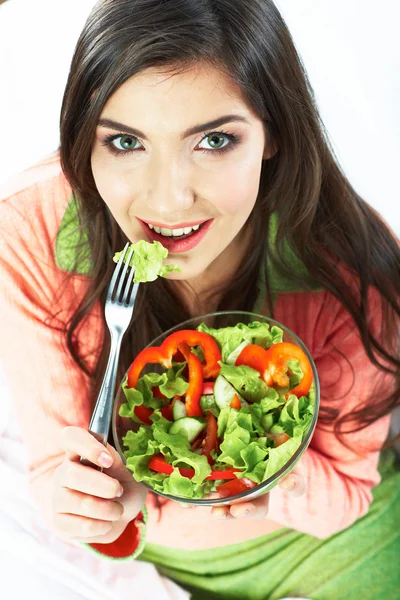 Woman eating green salad — Stock Photo, Image